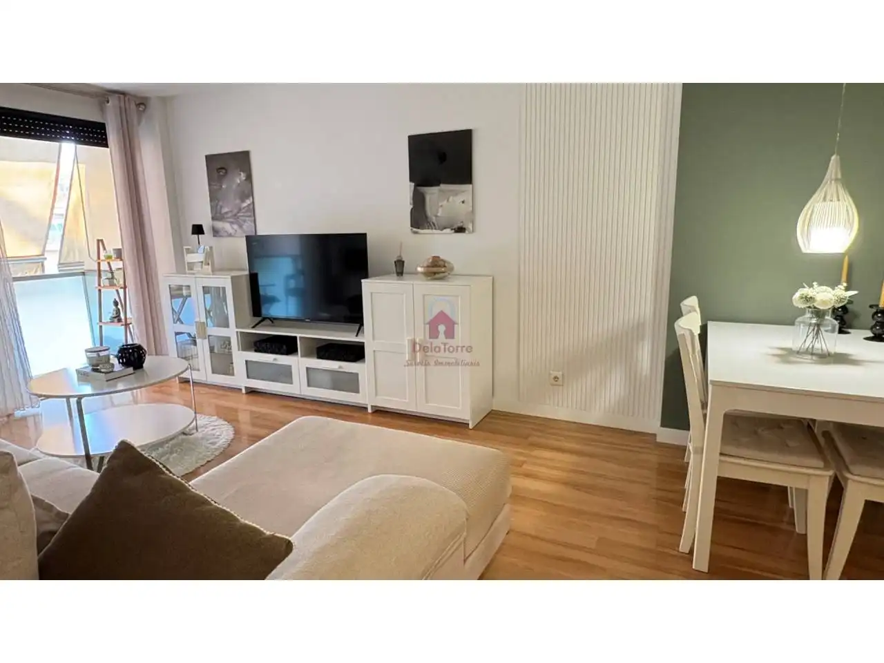 Living room of Flat for sale in Terrassa  with Air Conditioner, Heating and Storage room