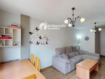 Pis amb ascensor en venda a Pere Iii