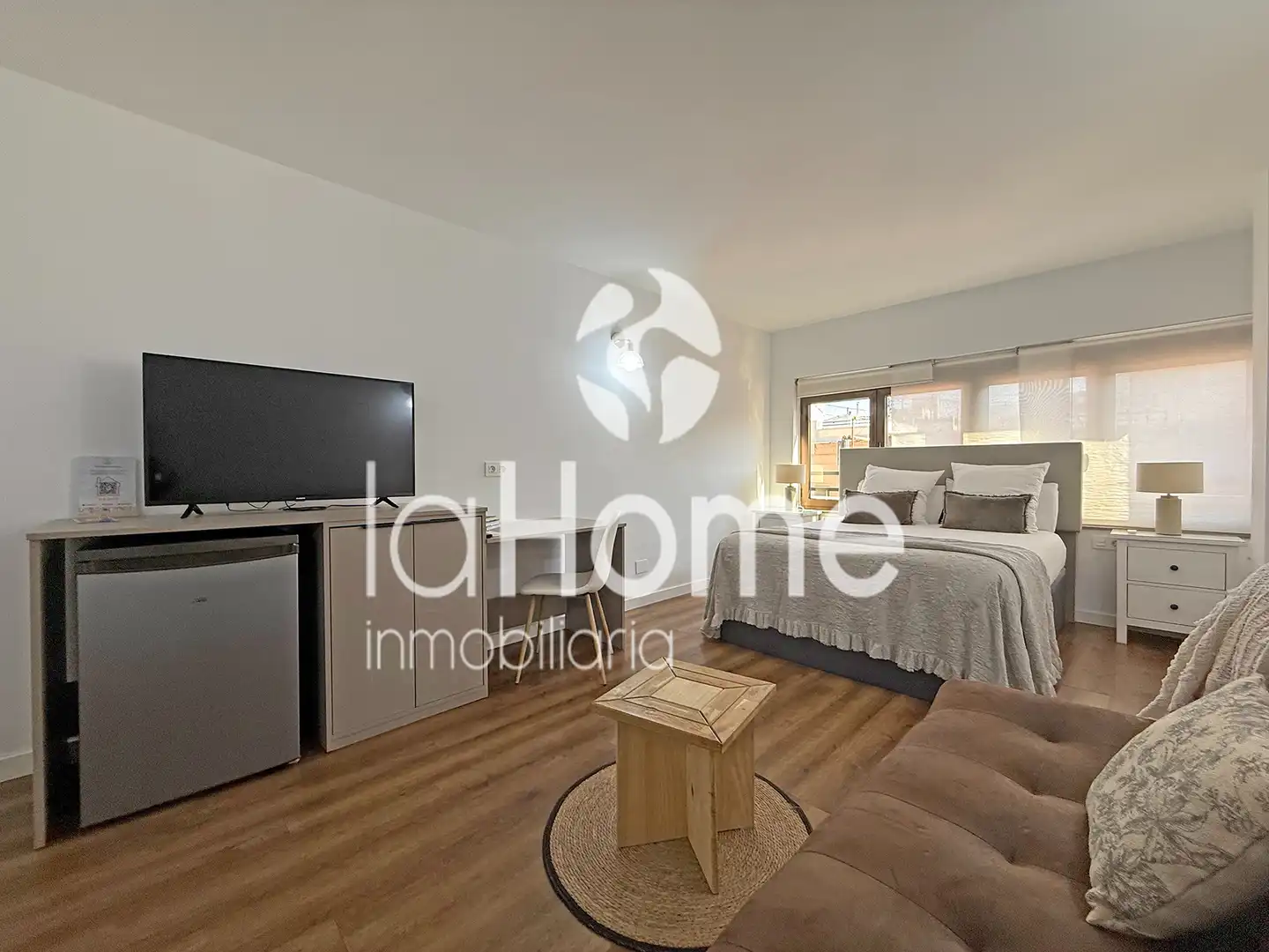 Bedroom of Lofts for sale in Valencia  with Air Conditioner, Parquet flooring and Furnished