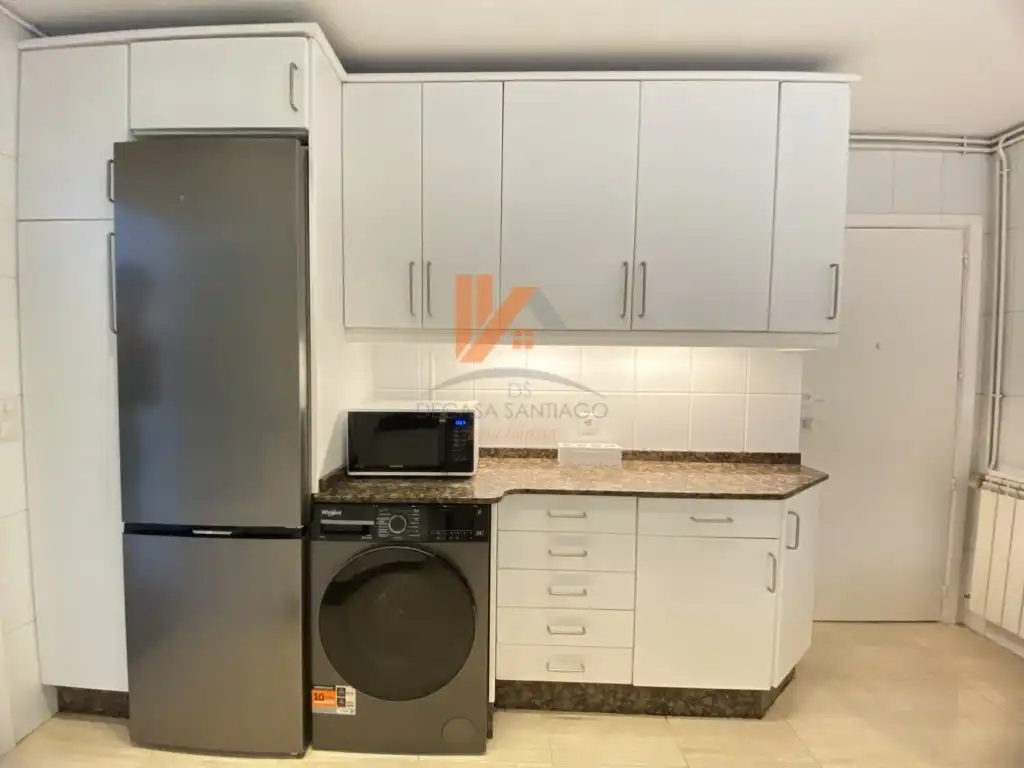Flat for rent in Rua Santiago Del Estero (De), 7, Ensanche - Sar