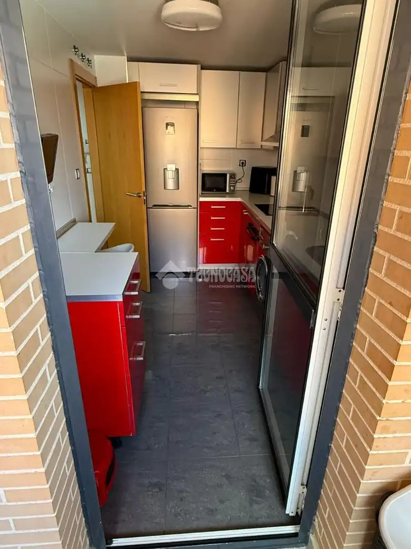 Cocina de Piso en venta en Valdemoro con Aire acondicionado, Calefacción y Piscina comunitaria