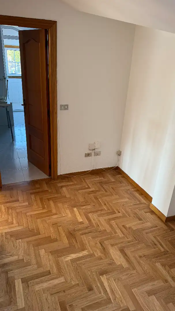 Pis de lloguer en Vigo  amb Calefacció, Parquet i Forn