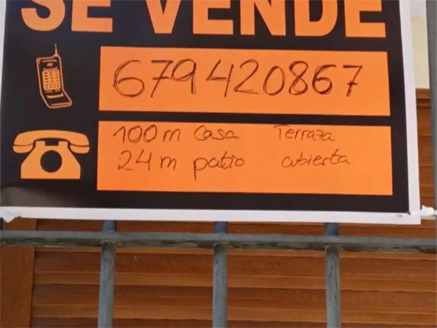 Casa adosada en venda en Ossa de Montiel amb Moblat