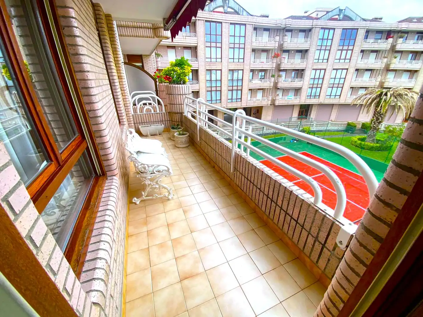 Terrace of Flat for sale in Castro-Urdiales  with Heating, Private garden and Parquet flooring
