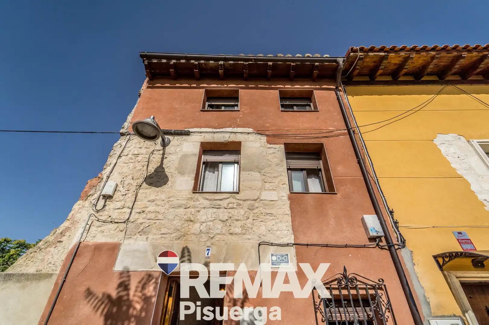 Exterior view of Houses for sale in Valoria la Buena  with Heating and Terrace