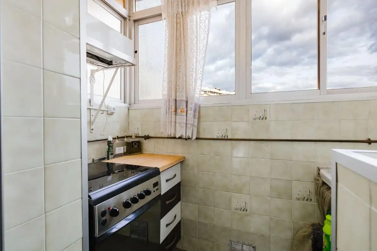 Kitchen of Flat for sale in Málaga  with Air Conditioner, Heating and Private garden