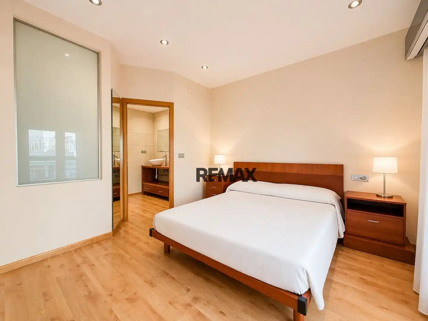 Schlafzimmer von Gebäude zum Verkauf in Roses
