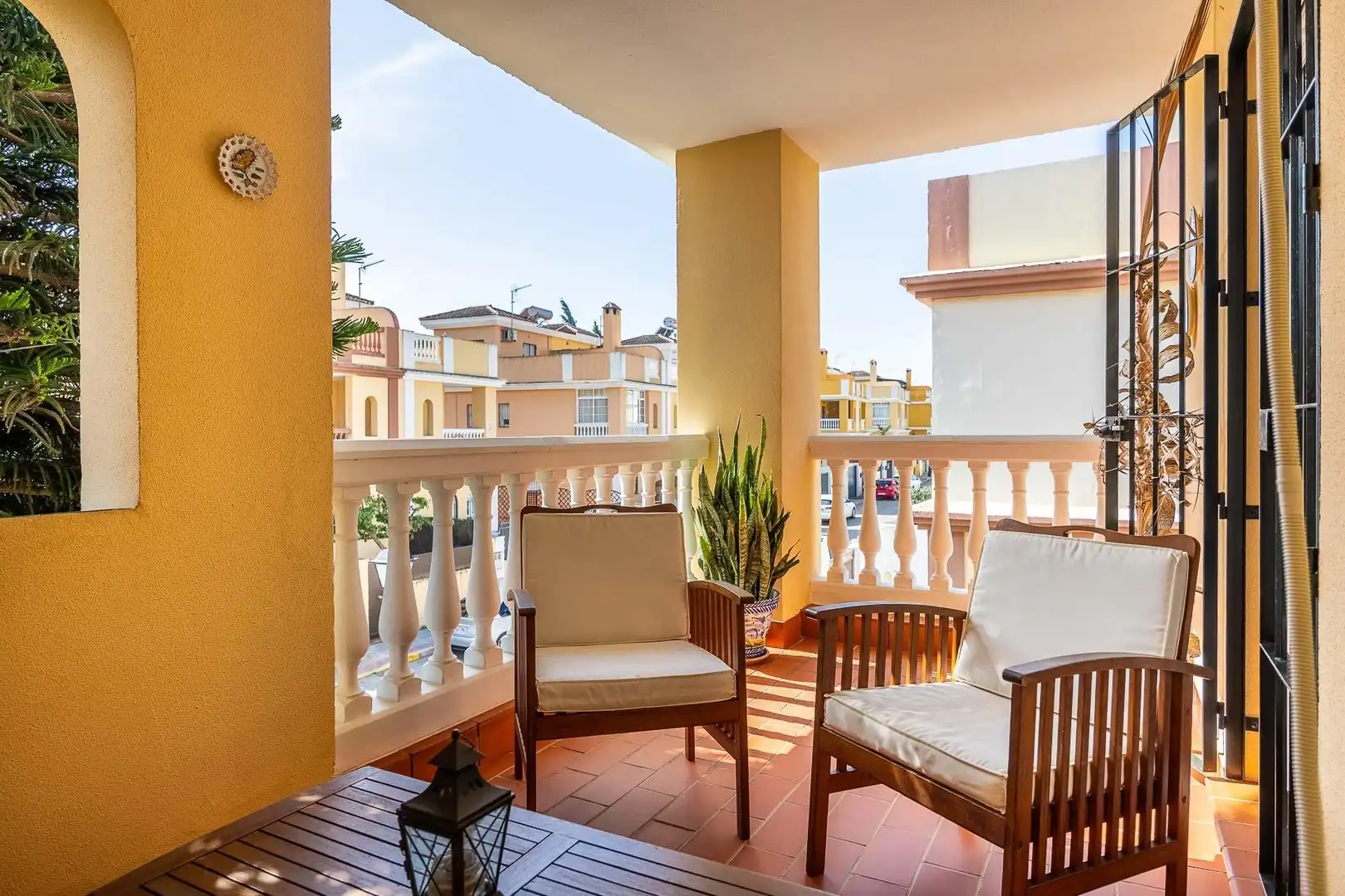Balcony of Detached homes for sale in Mairena del Aljarafe  with Air Conditioner, Private garden and Terrace