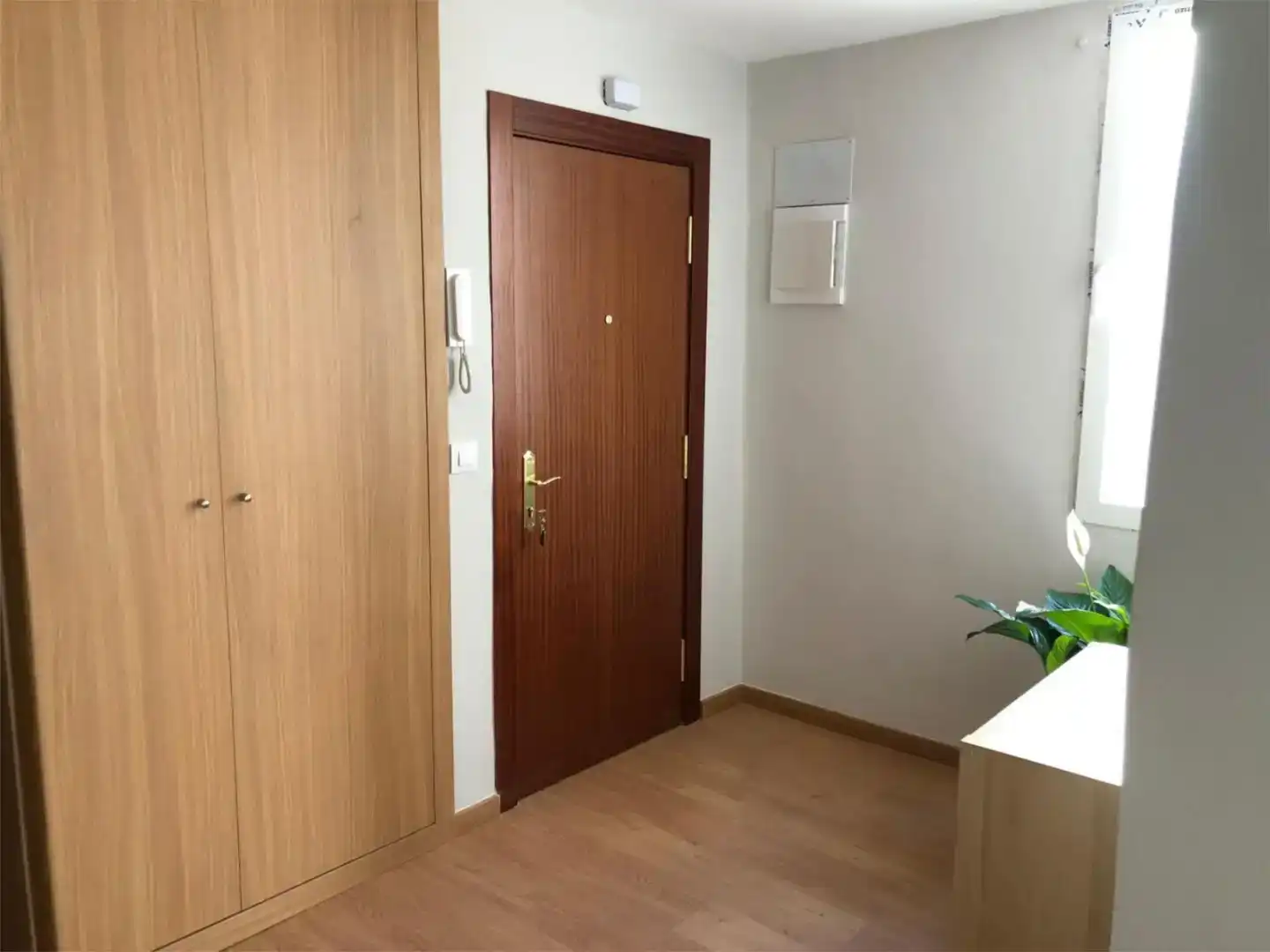 Dachboden zur Miete in  Madrid Capital mit Balkon