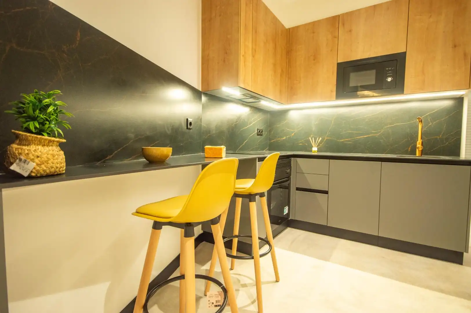Cocina de Piso en venta en Plaza de Toros - Avenida Chapí - Trinquete  