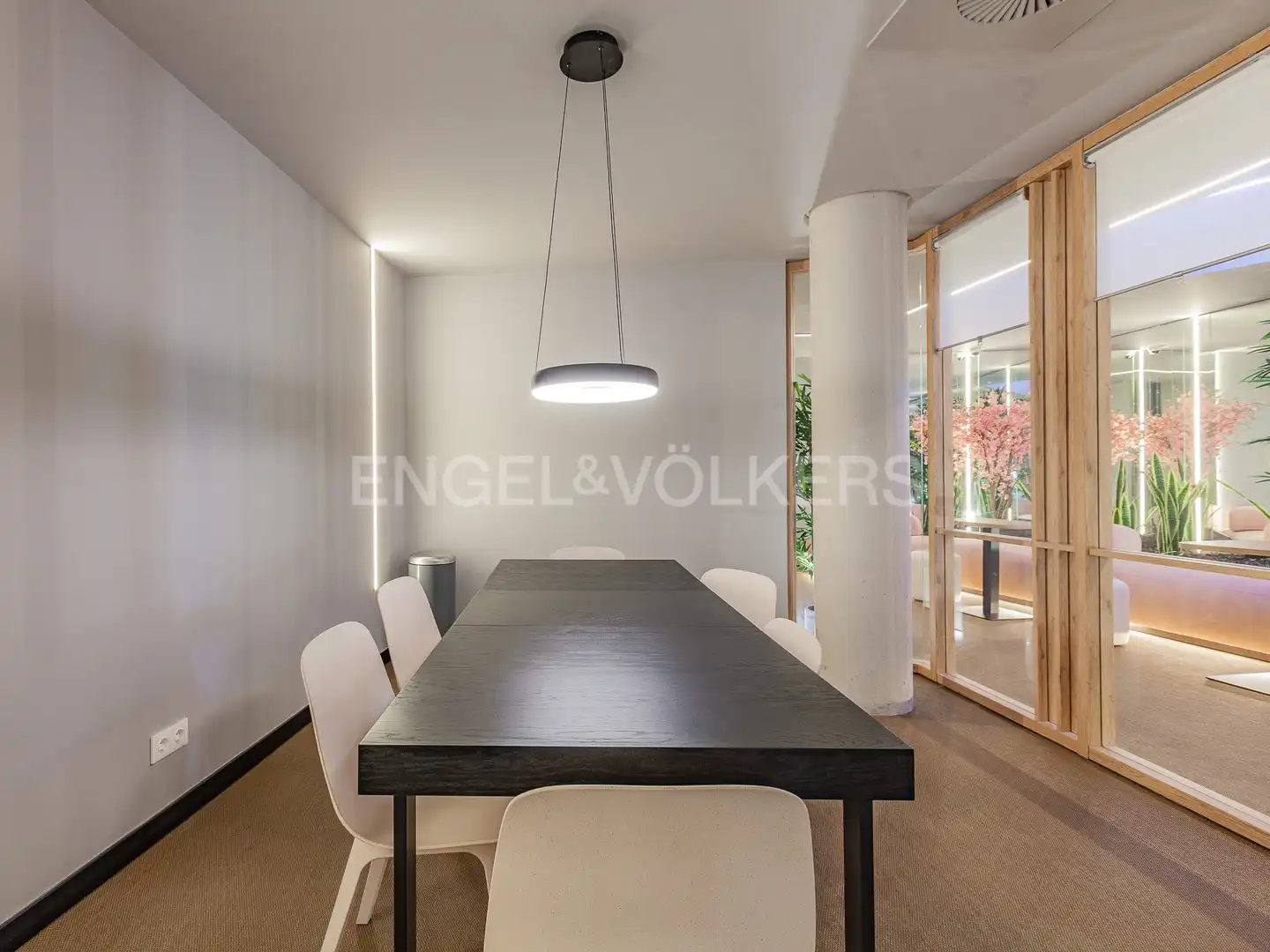 Comedor de Piso de alquiler en Esplugues de Llobregat con Aire acondicionado, Calefacción y Jardín privado
