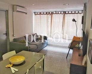 Living room of Flat for sale in  Valencia Capital  with Air Conditioner