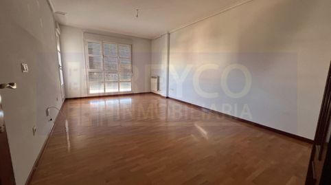 Foto 4 de Piso en venta en Calle Magdalena, Haro, La Rioja