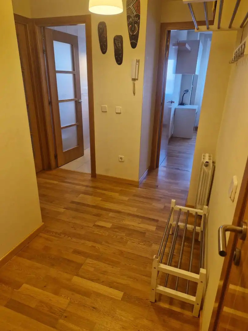 Piso en venta en Torrecaballeros con Calefacción y Amueblado