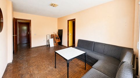 Foto 2 de Piso en venta en C/castilla la Vieja, La Serna, Fuenlabrada