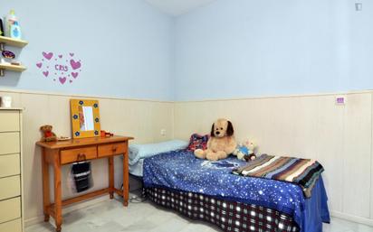 Dormitori de Apartament per a compartir en Málaga Capital amb Aire condicionat, Moblat i Forn