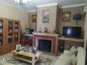 Living room of House or chalet for sale in Cantillana  with Air Conditioner, Terrace and Swimming Pool