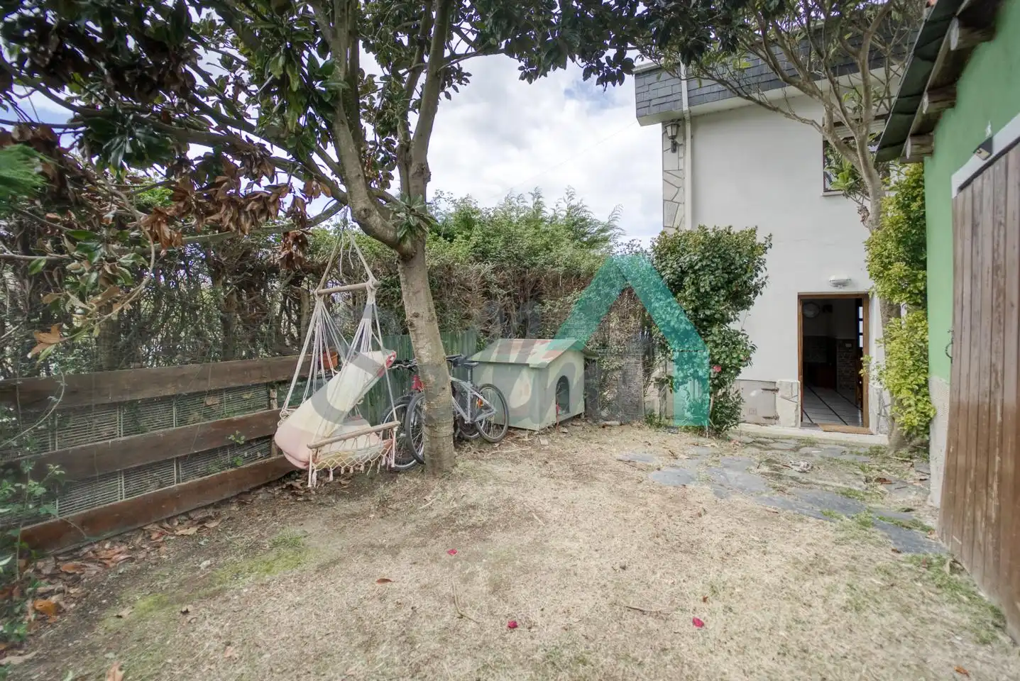 Jardín de Casa o chalet en venta en Castropol con Calefacción y Jardín privado