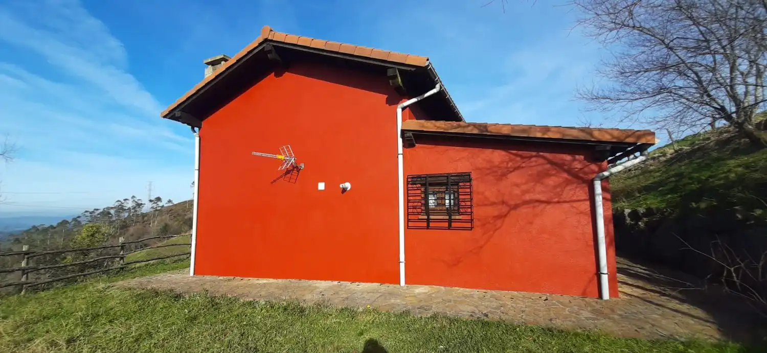 Vista exterior de Casa o chalet en venta en Solórzano con Calefacción, Trastero y Amueblado
