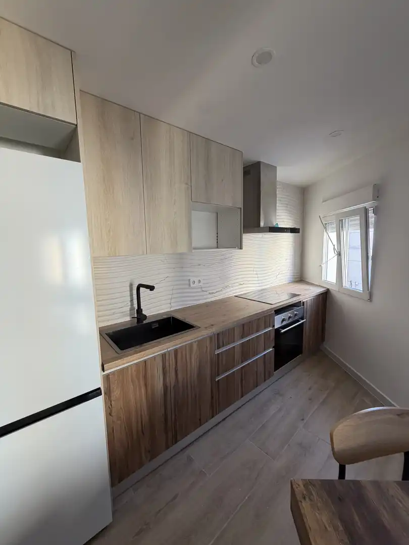 Kitchen of Flat for rent in Casco Urbano
