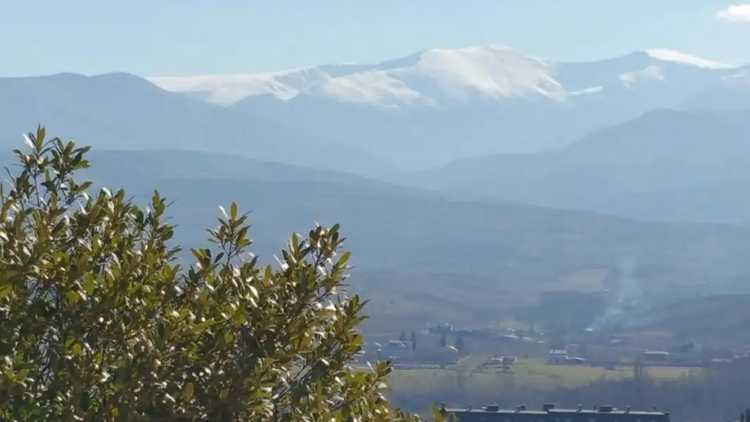 Vista exterior de Finca rústica en venta en Ponferrada con Calefacción, Jardín privado y Terraza