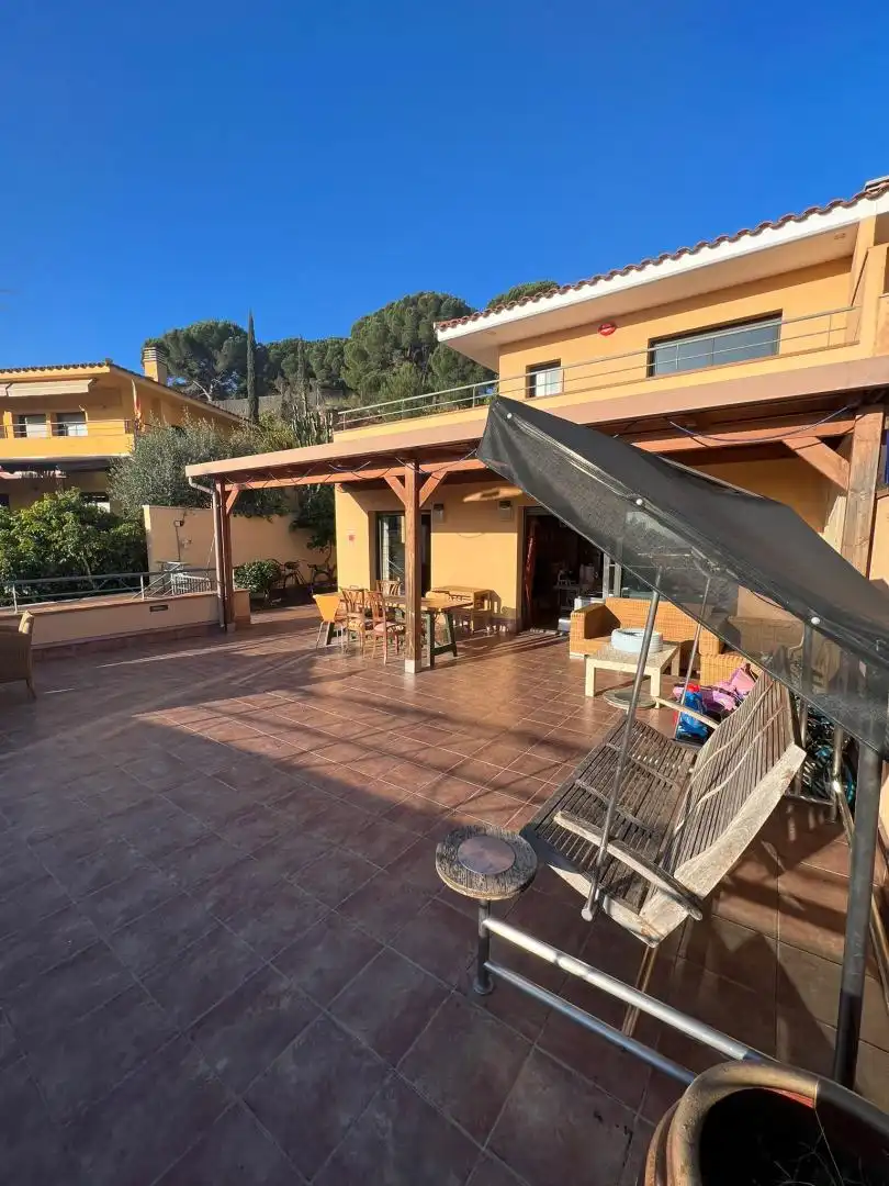 Villa mit Pool zum Verkauf in Calella, imagen 3
