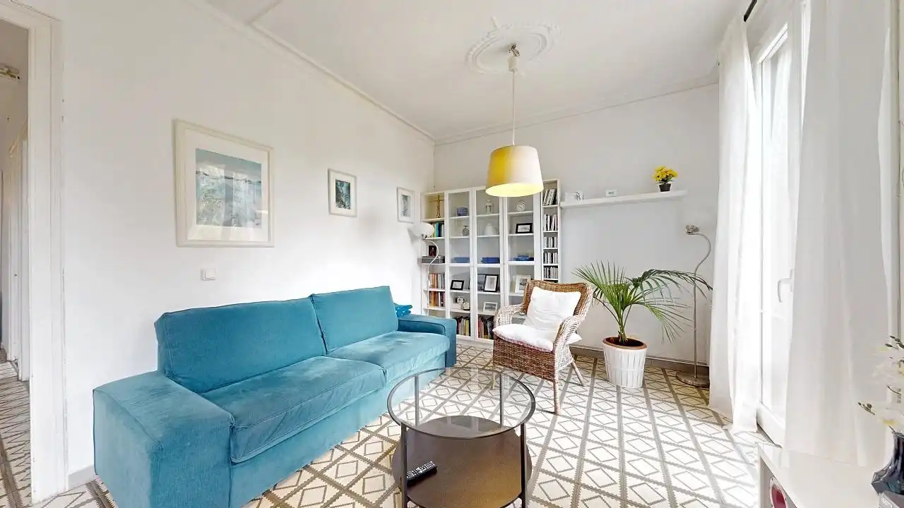 Sala d'estar de Pis en venda en Barcelona amb Aire condicionat, Calefacció i Balcó