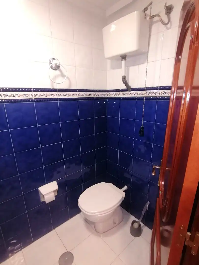 Badezimmer von Wohnung zur Miete in Gijón  mit Heizung, Parkett und Terrasse
