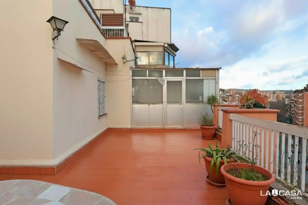 Penthouse mit Terrasse zum Verkauf in Santa Eulàlia