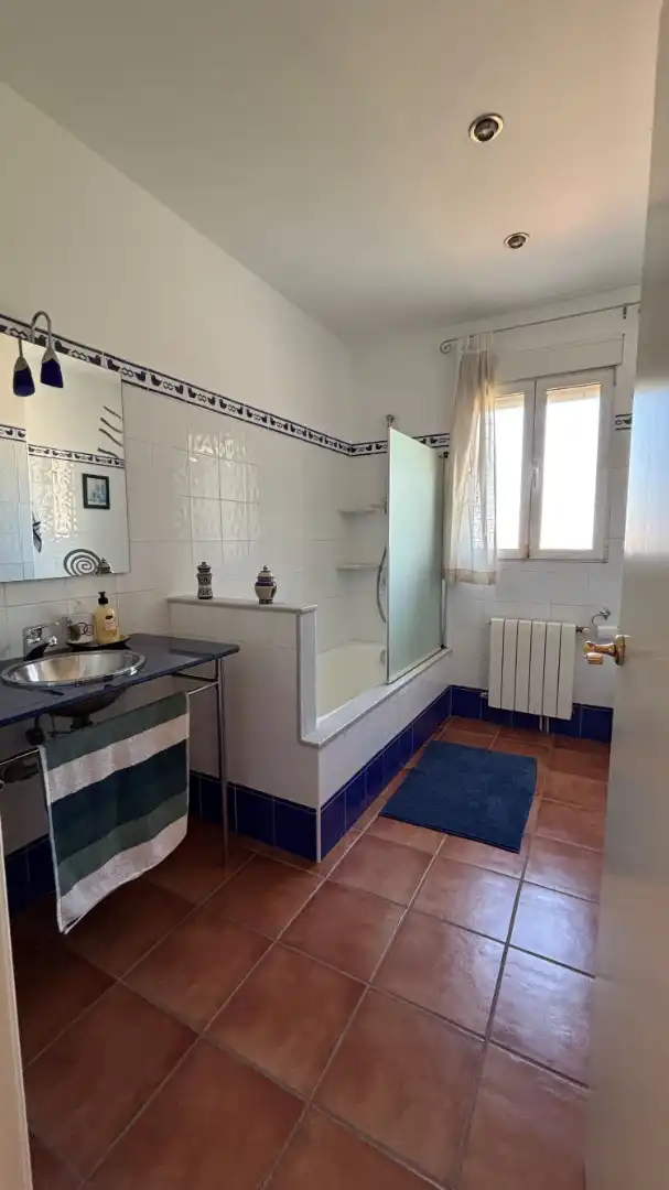 Detached house with balcony for sale in La Pedrera - Vessanes, imagen 13