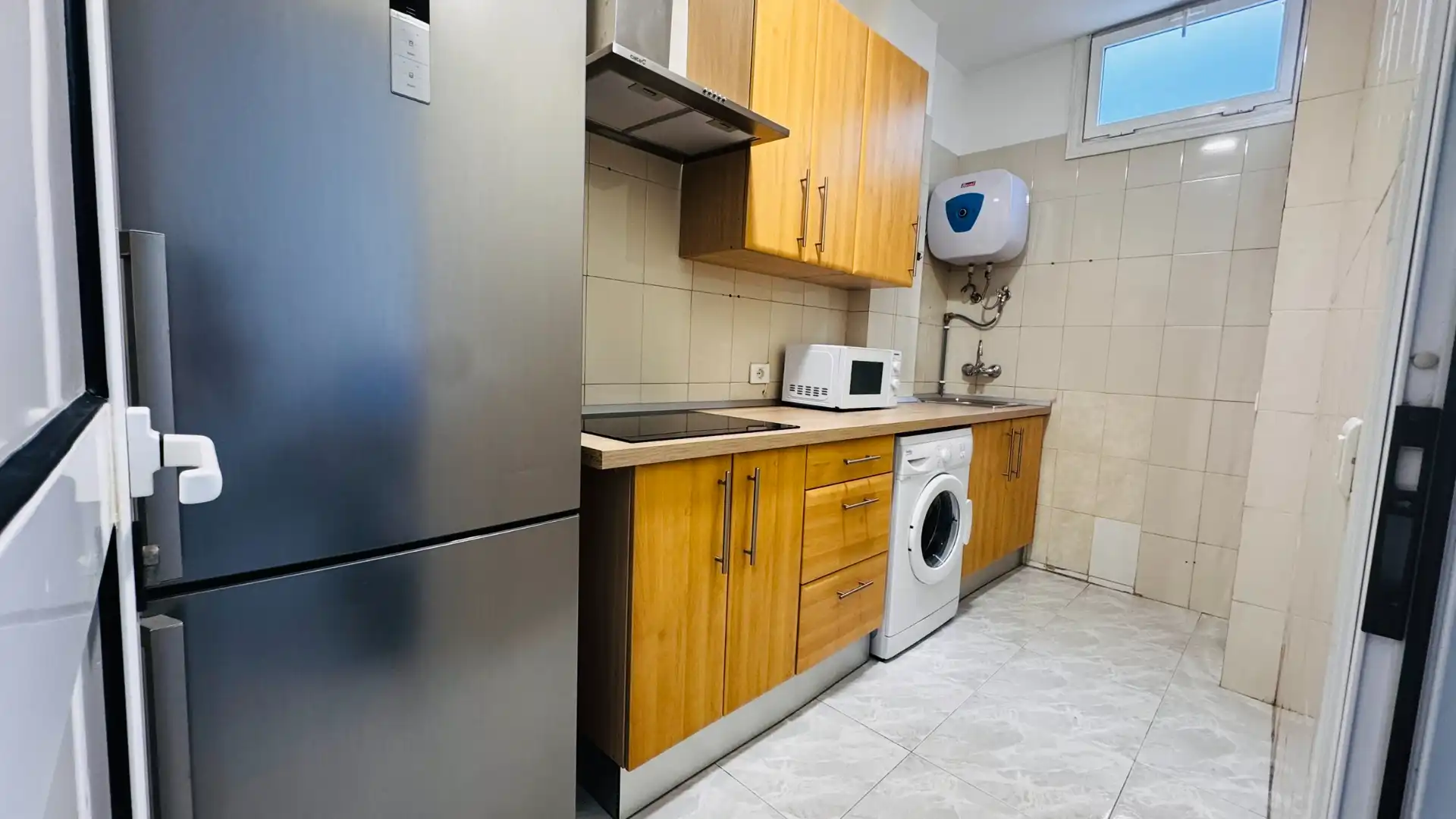 Kitchen of Flat for share in Las Palmas de Gran Canaria  with Furnished, Washing machine and Microwave