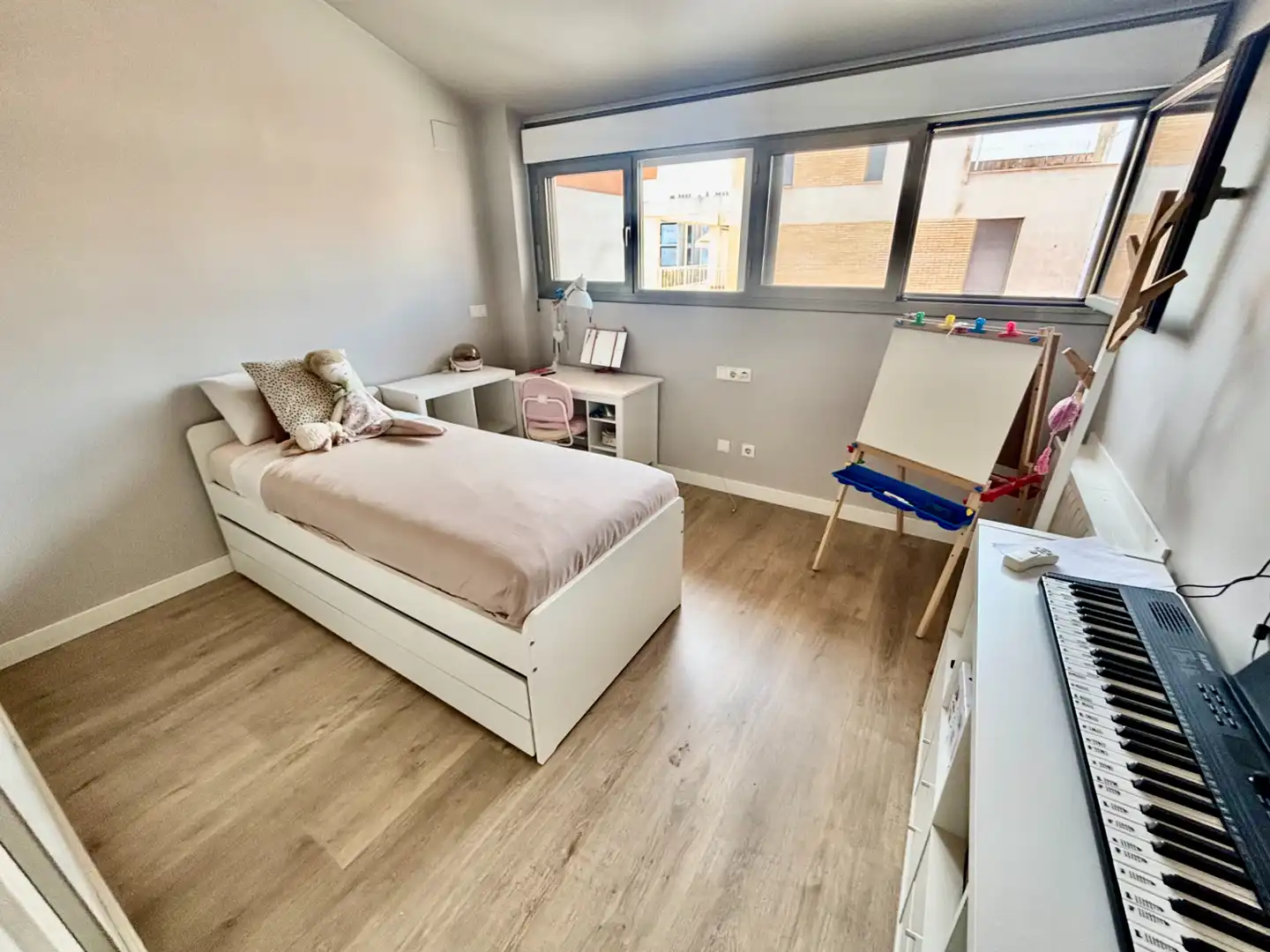 Bedroom of Detached homes for sale in Alicante / Alacant  with Air Conditioner, Heating and Private garden