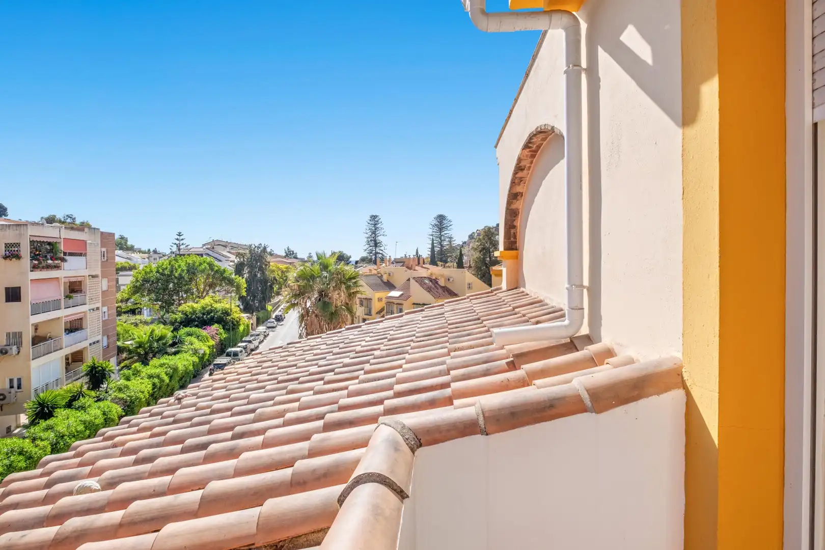 Exterior view of Detached homes for sale in Málaga  with Air Conditioner, Terrace and Swimming Pool