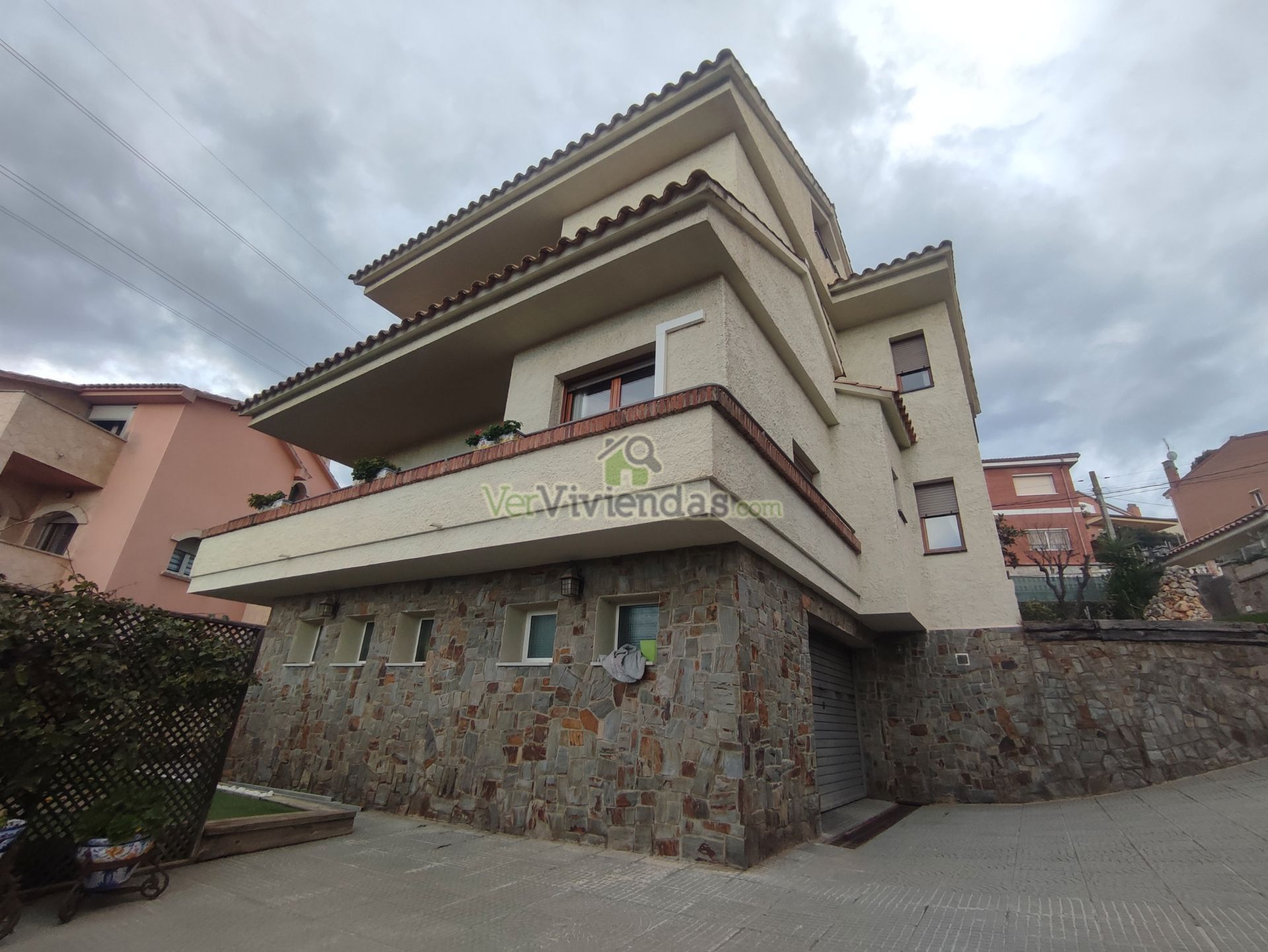 Vista exterior de Casa o chalet en venta en Abrera con Aire acondicionado, Calefacción y Jardín privado