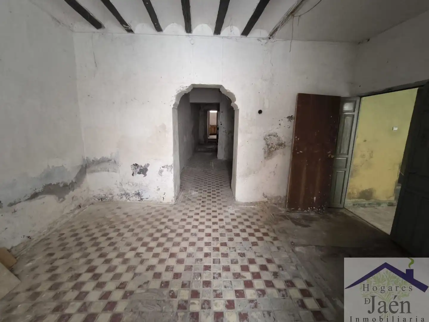 Casa en venta en Ubeda, 4 dormitorios., image 2