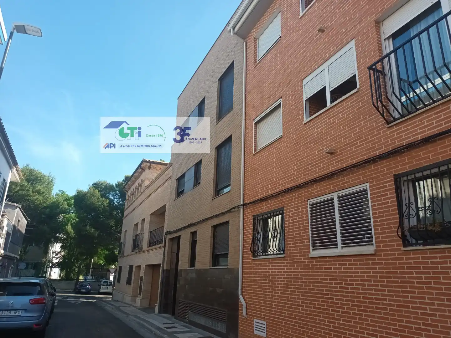 Vista exterior de Piso en venta en Zaragoza
