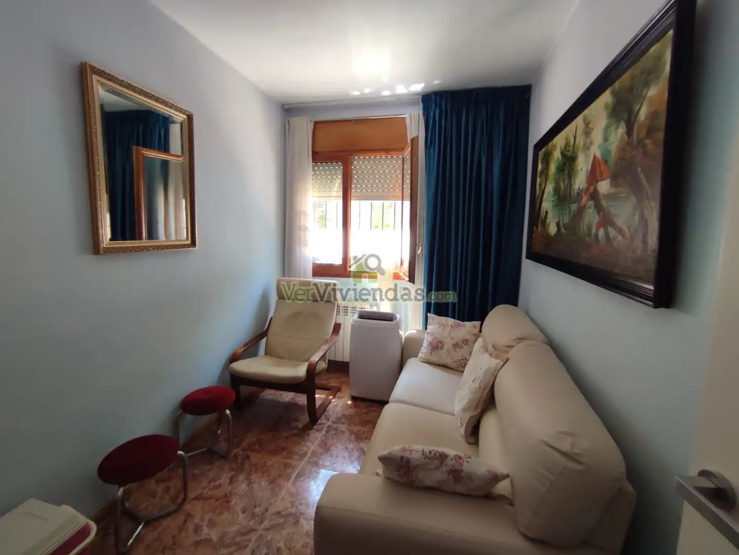 Sala de estar de Casa o chalet en venta en Vallirana con Calefacción, Jardín privado y Terraza