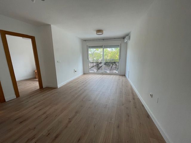 Habitación de Piso de alquiler en Sant Joan d'Alacant con Aire acondicionado, Calefacción y Piscina comunitaria