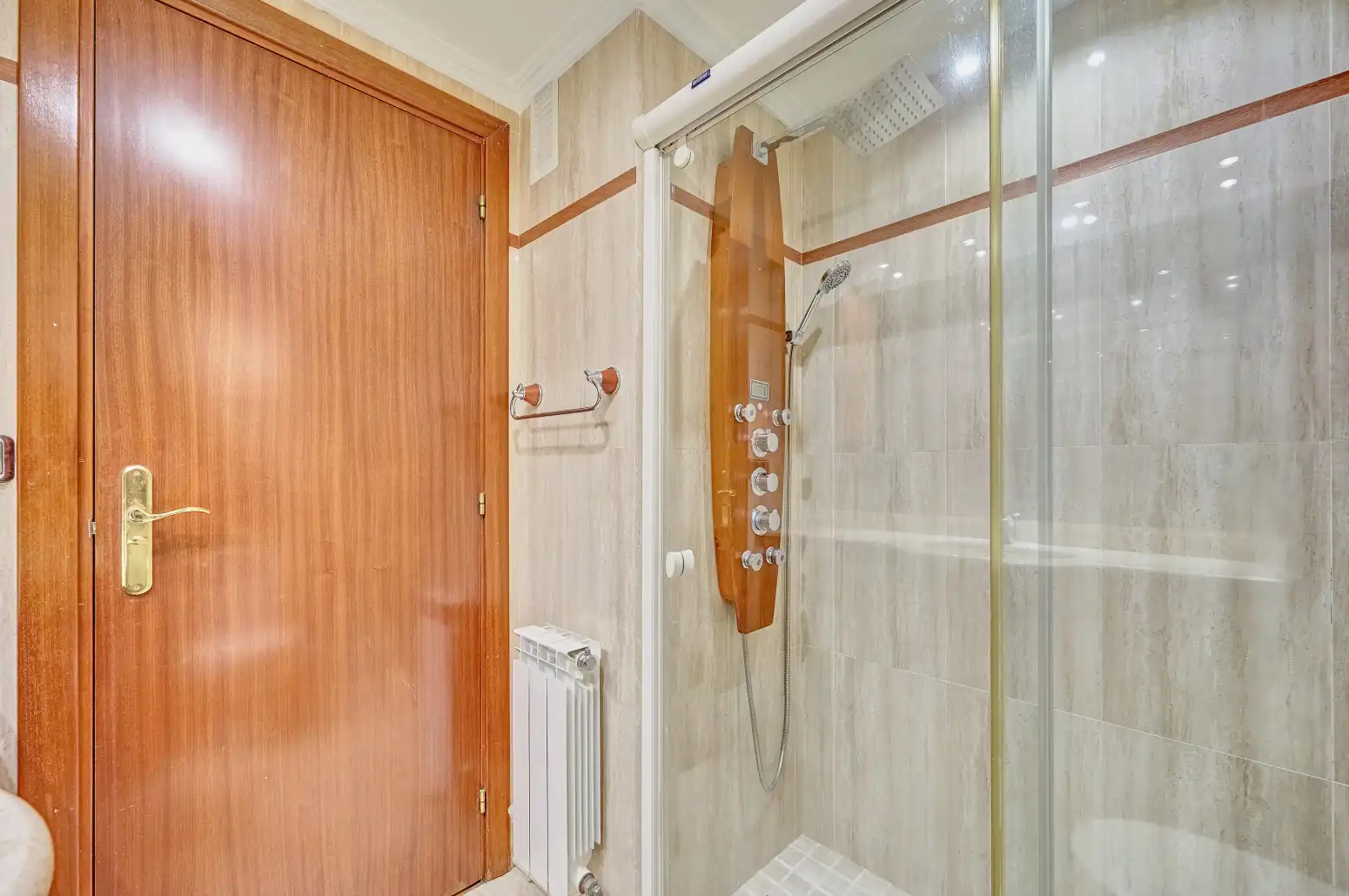 Baño de Piso en venta en Ansoáin / Antsoain con Calefacción, Parquet y Trastero