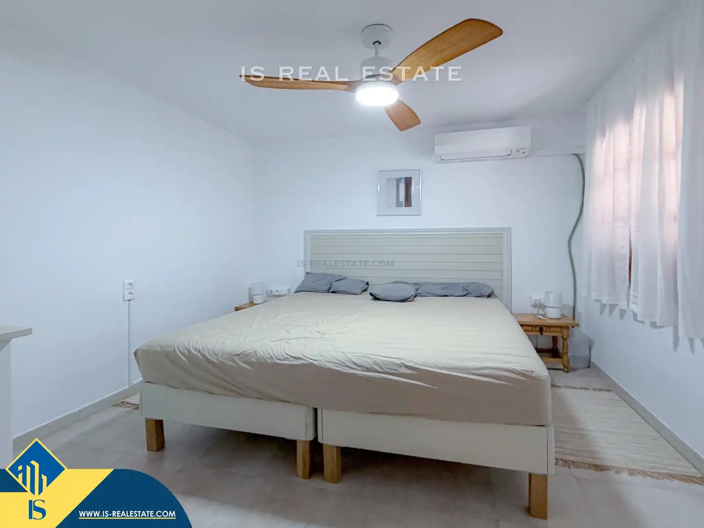 Schlafzimmer von Maisonette zum Verkauf in Torrevieja mit Terrasse, Möbliert und Fernseher