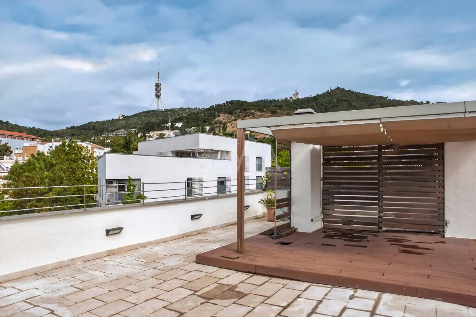 Terraza de Casa o chalet en venta en Barcelona con Aire acondicionado, Terraza y Trastero