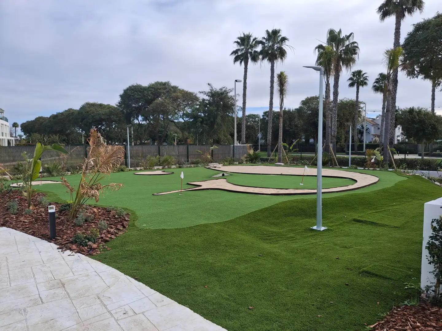 Jardín de Planta baja en venta en Chipiona con Aire acondicionado, Calefacción y Jardín privado