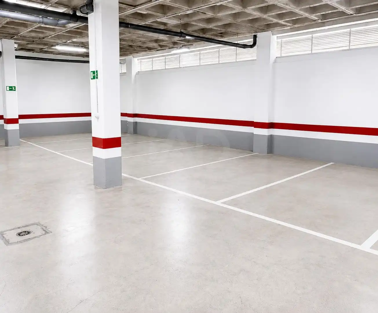Parking de Ático en venta en Sevilla con Aire acondicionado, Calefacción y Terraza