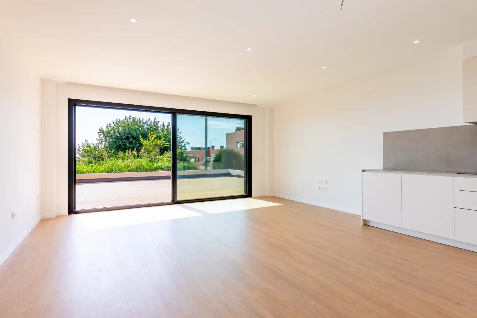 Sala de estar de Piso en venta en Badalona con Aire acondicionado, Calefacción y Parquet