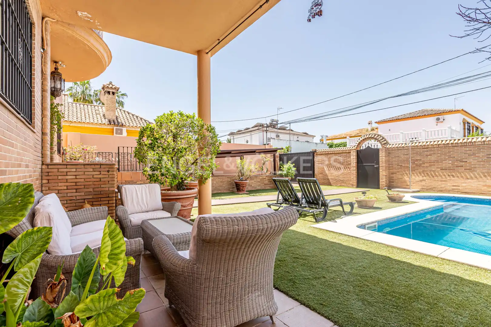 Jardí de Casa o xalet en venda en Utrera amb Aire condicionat, Calefacció i Jardí privat