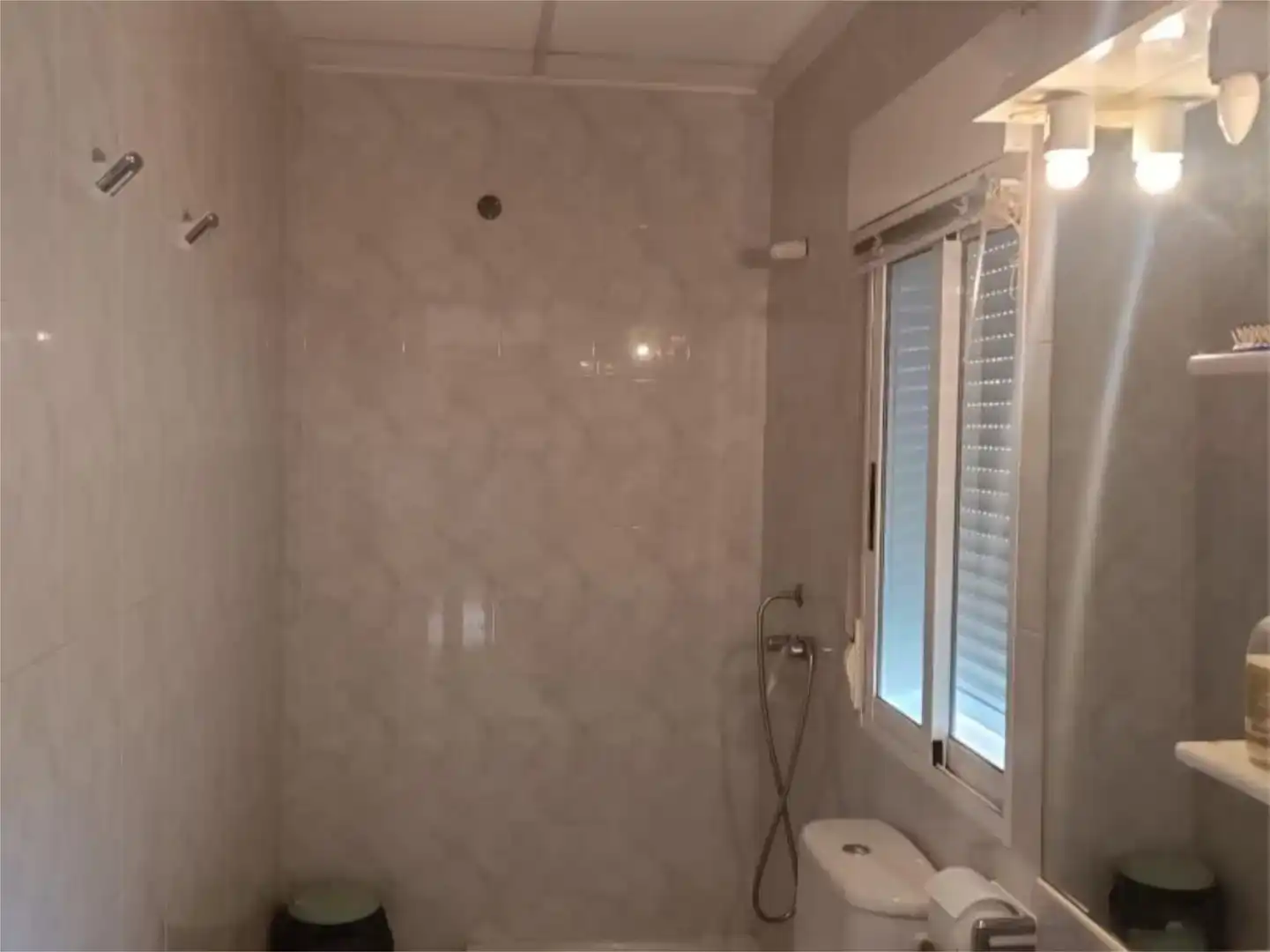 Bany de Casa o xalet en venda en Novelda amb Jardí privat, Traster i Moblat