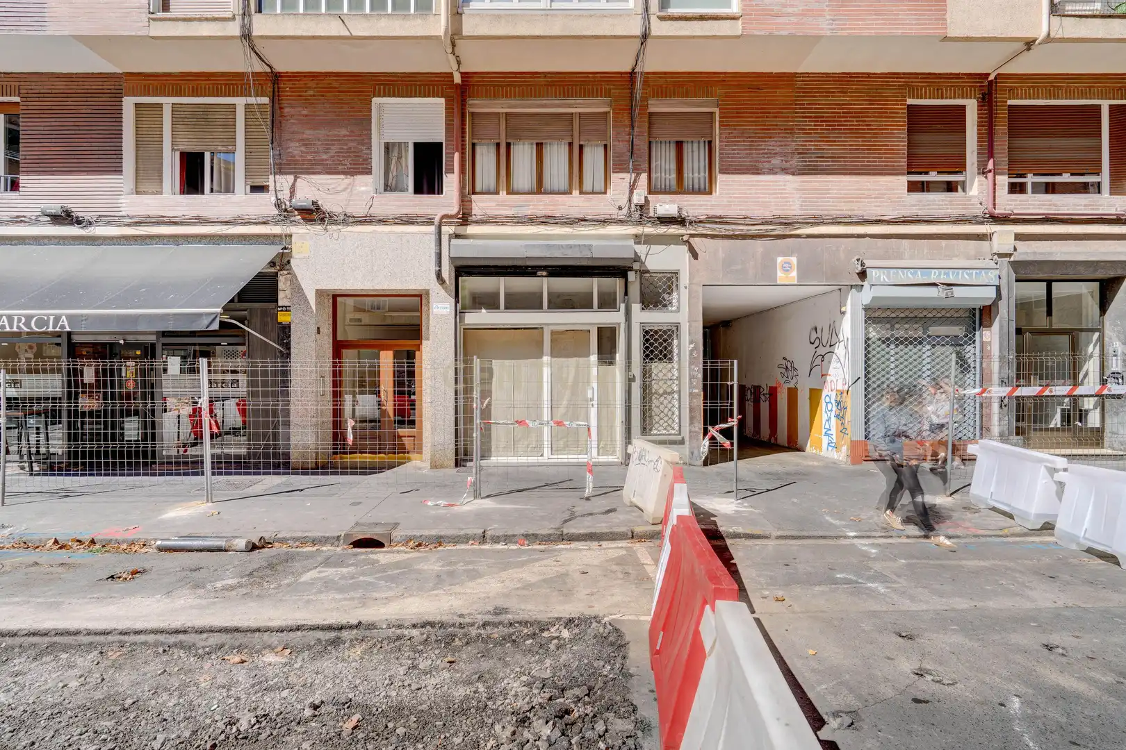 Vista exterior de Local en venda en Vitoria - Gasteiz