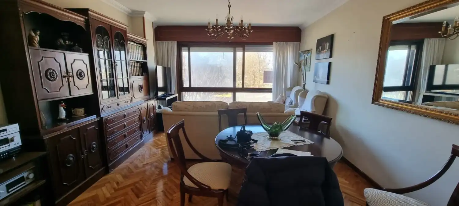 Sala de estar de Piso en venta en Vilagarcía de Arousa con Calefacción, Trastero y Amueblado
