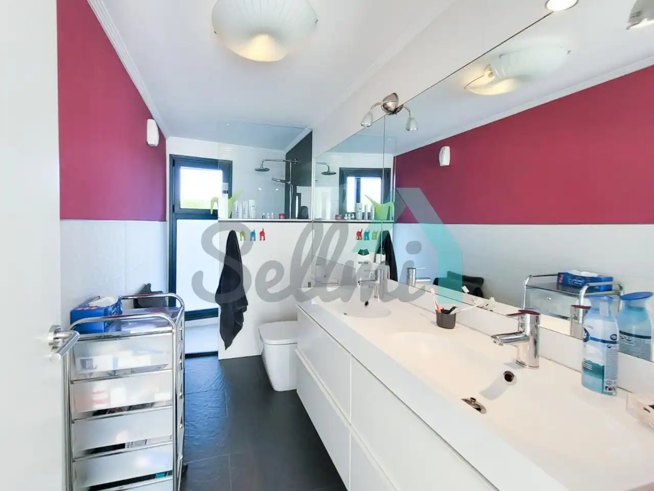 Bathroom of Houses for rent in Siero  with Heating, Parquet flooring and Terrace