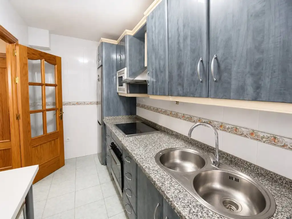 Cuina de Casa o xalet en venda en Córdoba